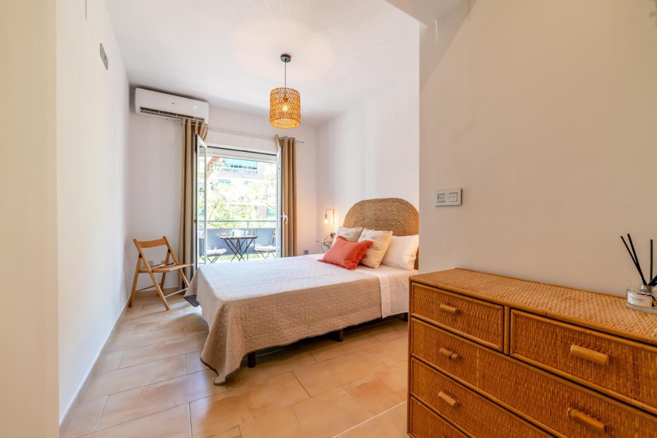 Apartamento Ronda Genil Con Parking Gratuito Apartment Granada Bagian luar foto